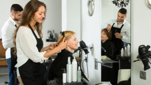 Top 10 Best Salon Franchises in India