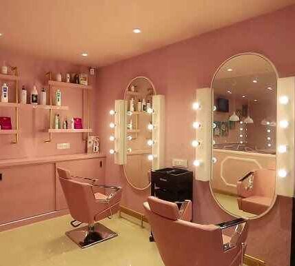 Beauty Parlour